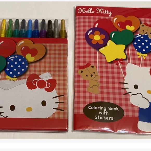 HELLO KITTY TWIST UP CRAYONS | 16 COLORS & Coloring Book With Stickers - Picture 3 of 5